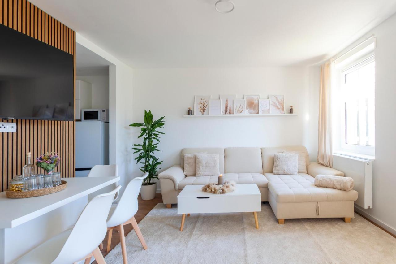 Fabulous 2 Room City Apartment - 60 Qm - Contactless Check-In Hannover Esterno foto